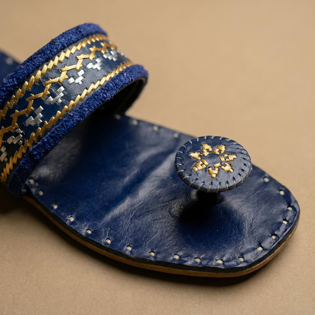 Blue Kutchhi Leather Chappal/Jutti