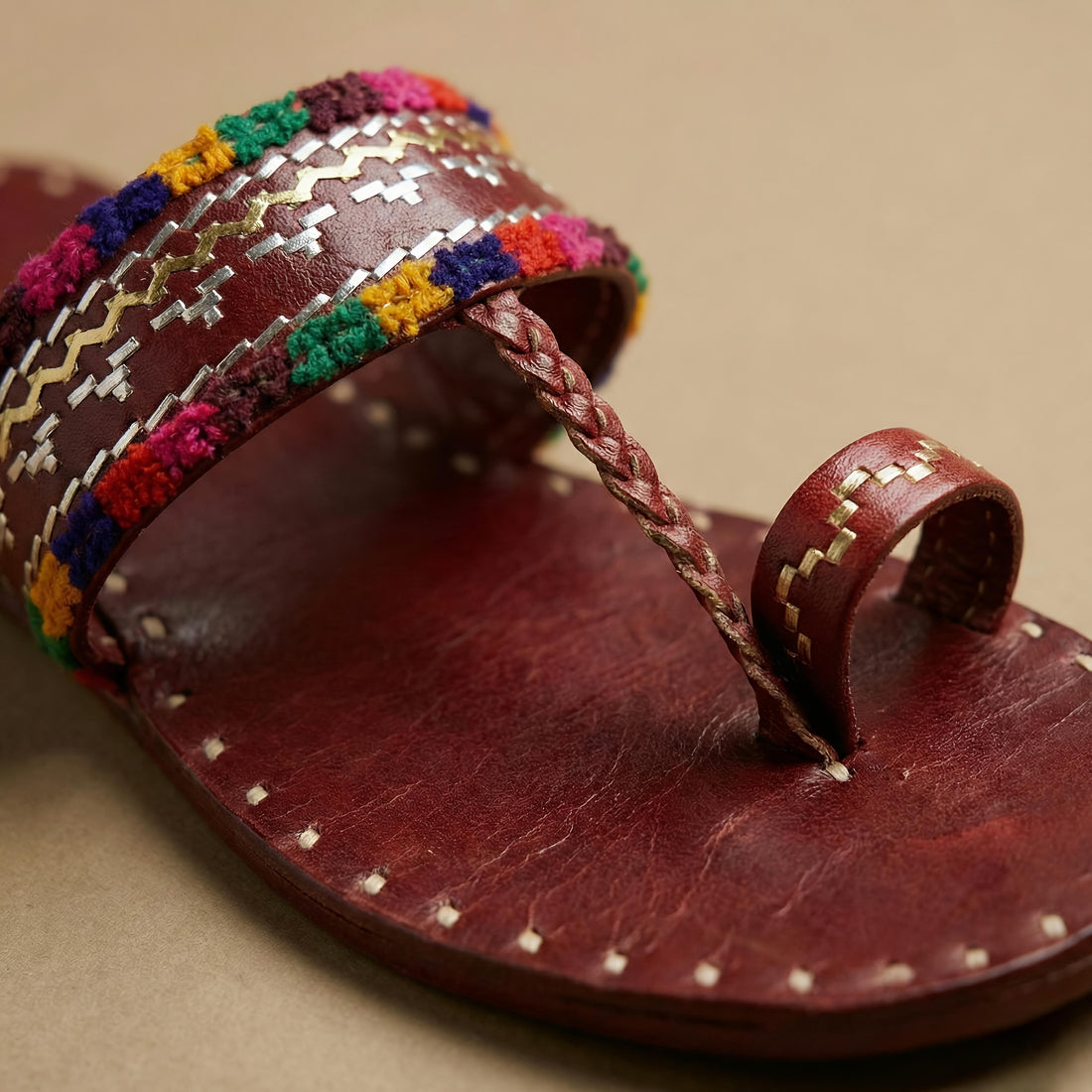 Brown Kutchhi Leather Chappal/Jutti