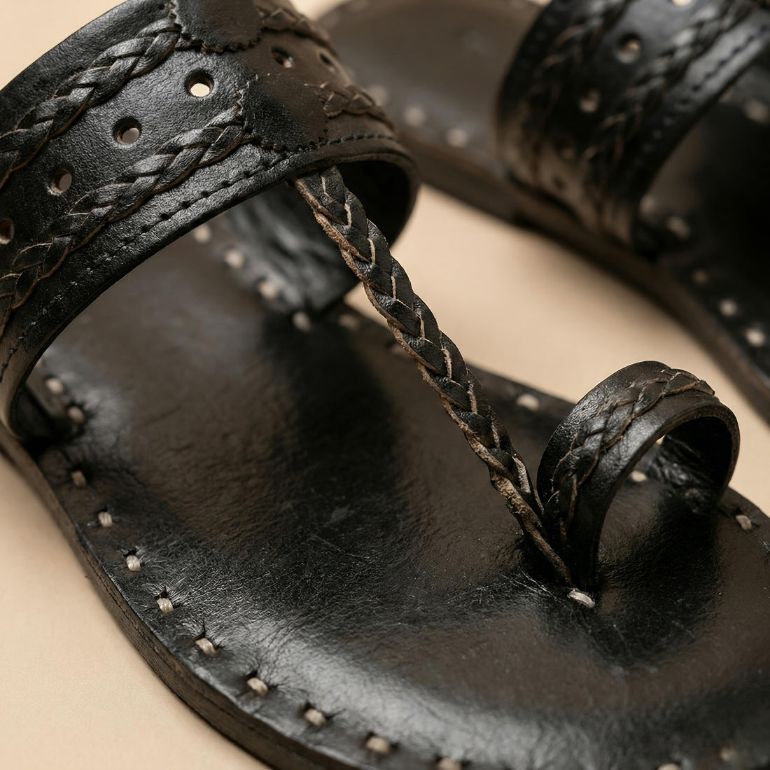 Black Punching Kutchhi Leather Chappal/Jutti
