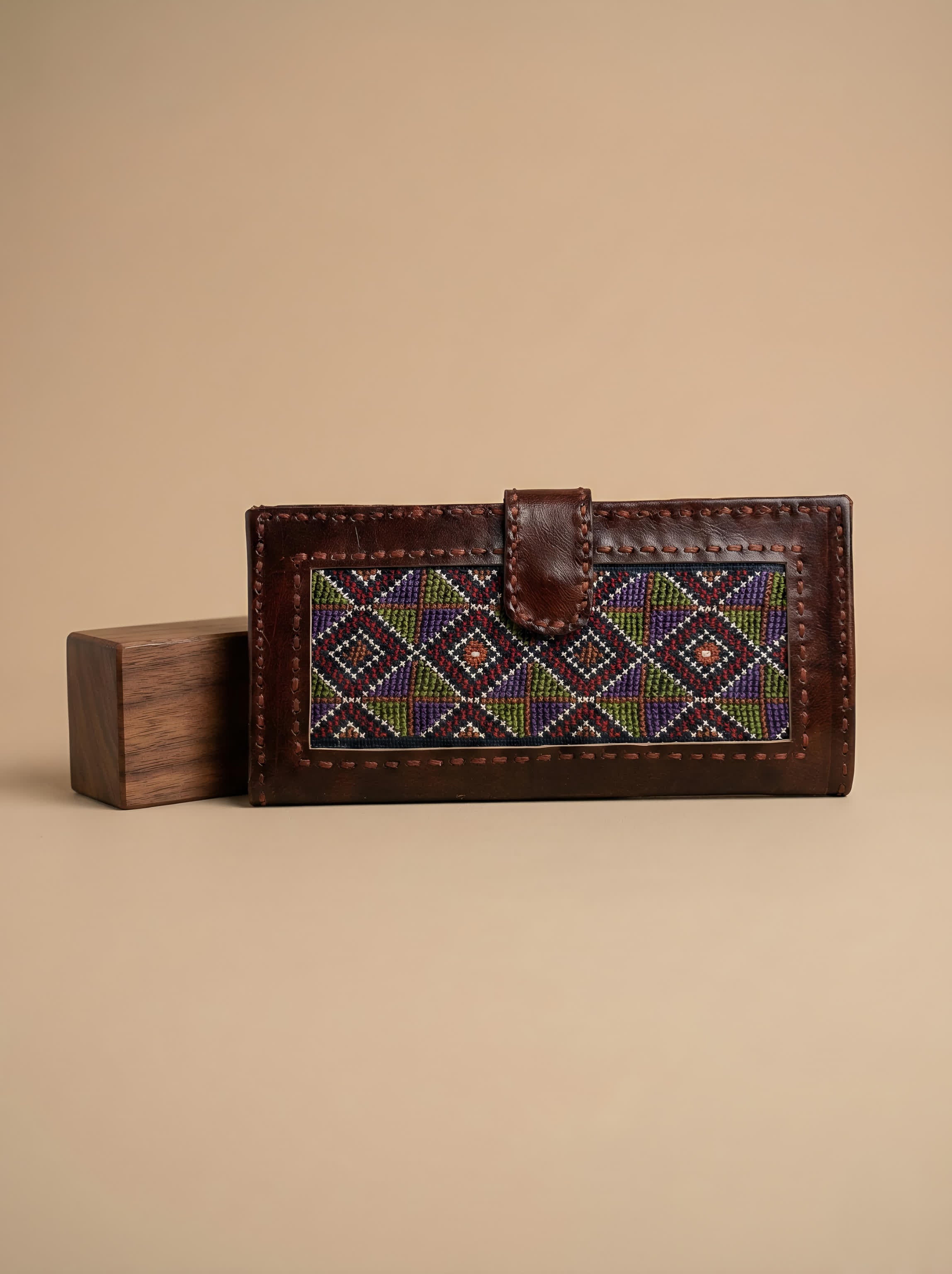 Jat Kutchh Work Handcrafted Leather Wallet
