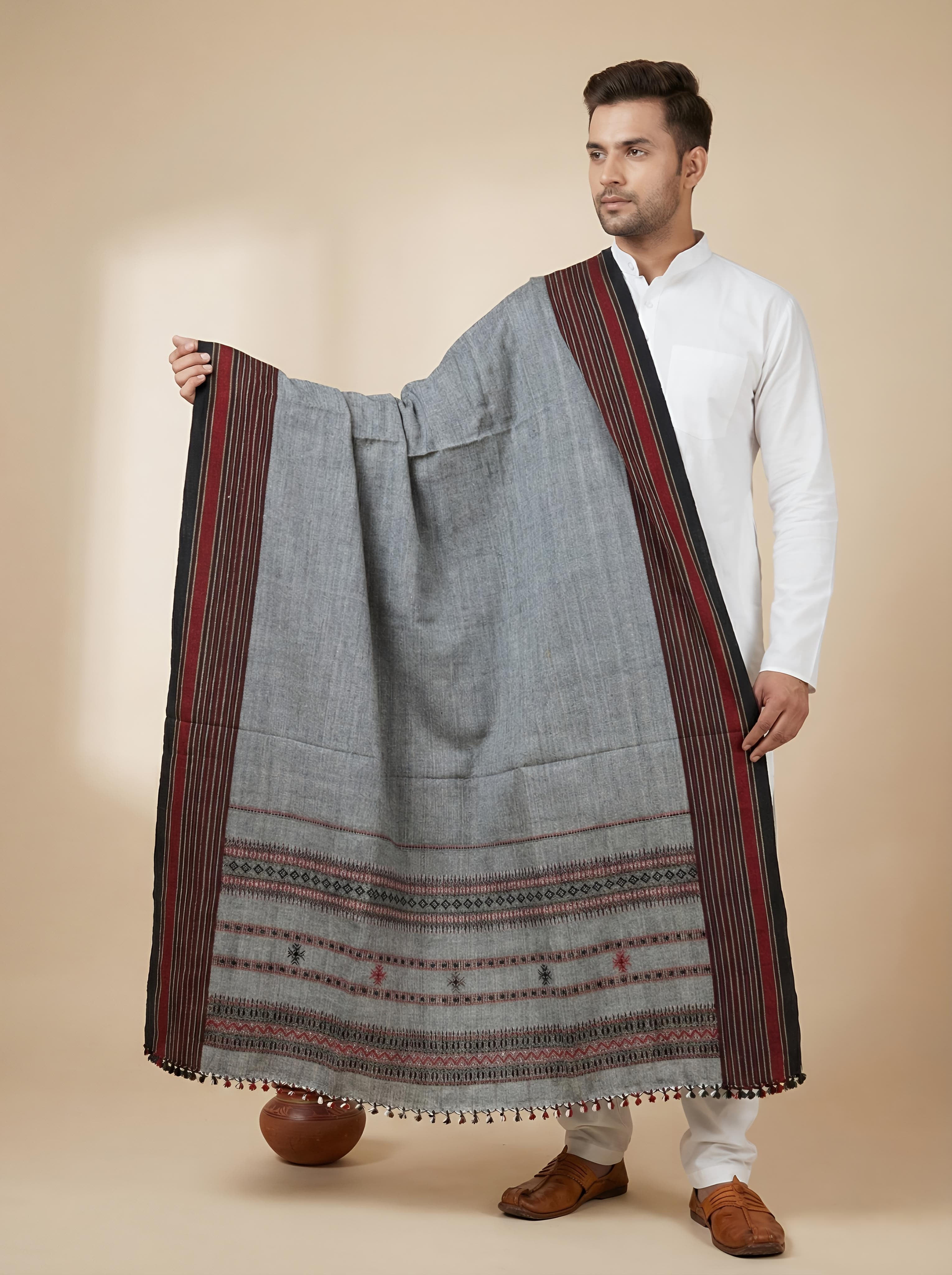 Kutch Traditional Brown Handwoven Bhujodi Woolen Shawl