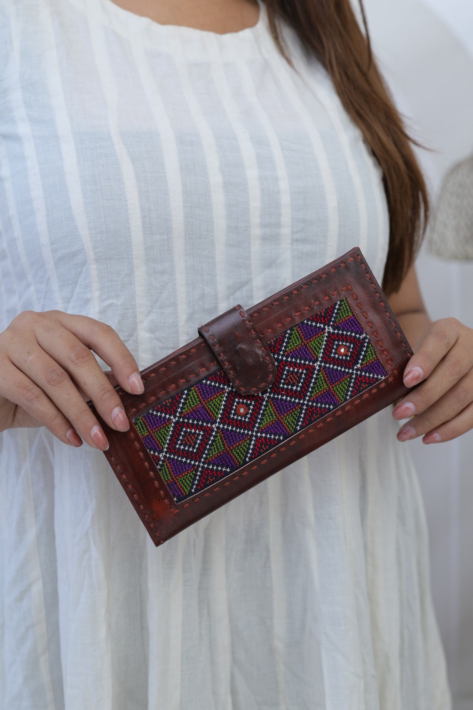 Jat Kutchh Work Handcrafted Leather Wallet