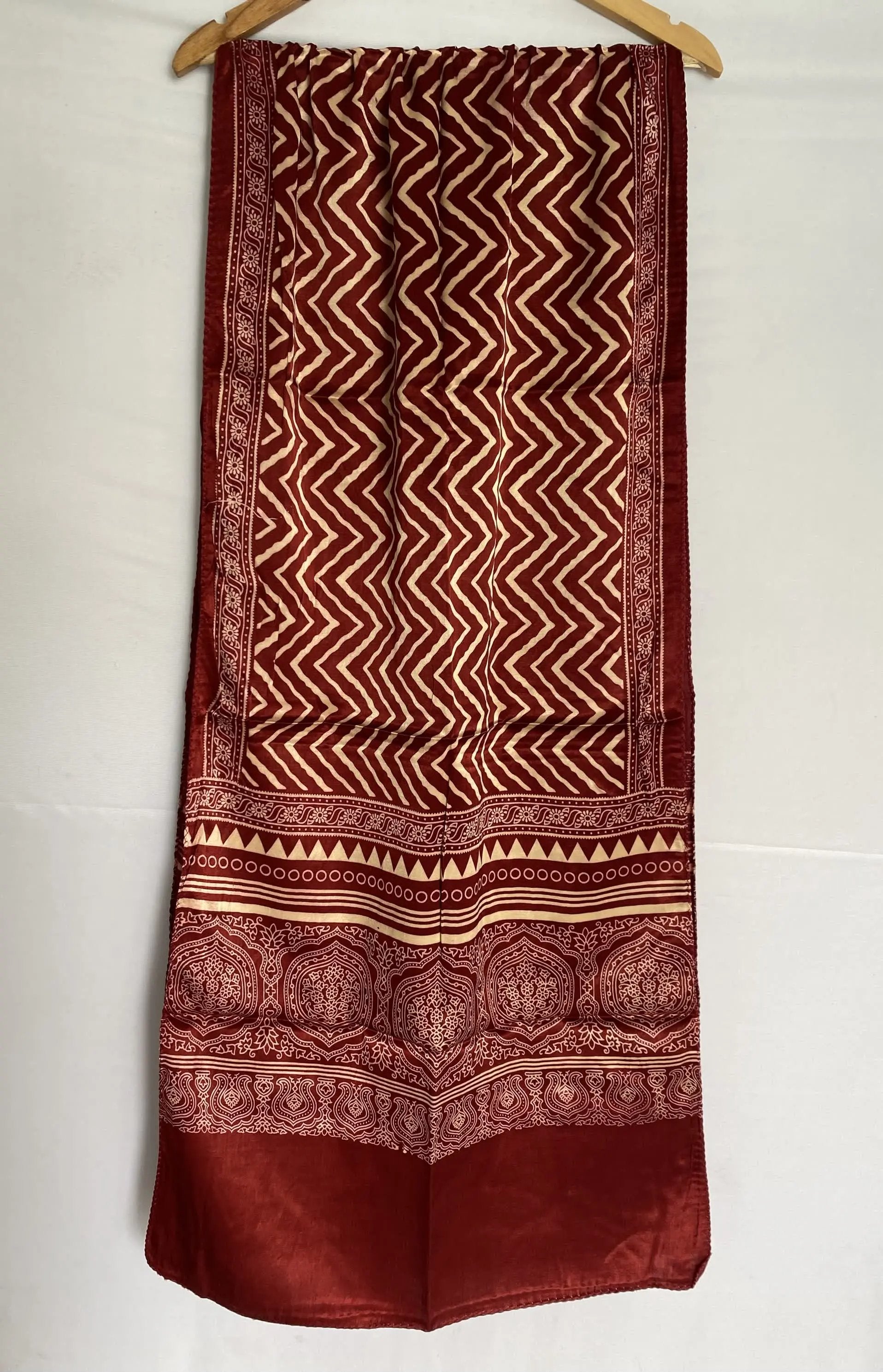 Laheriya Mashroo Stoles RAKHIYO