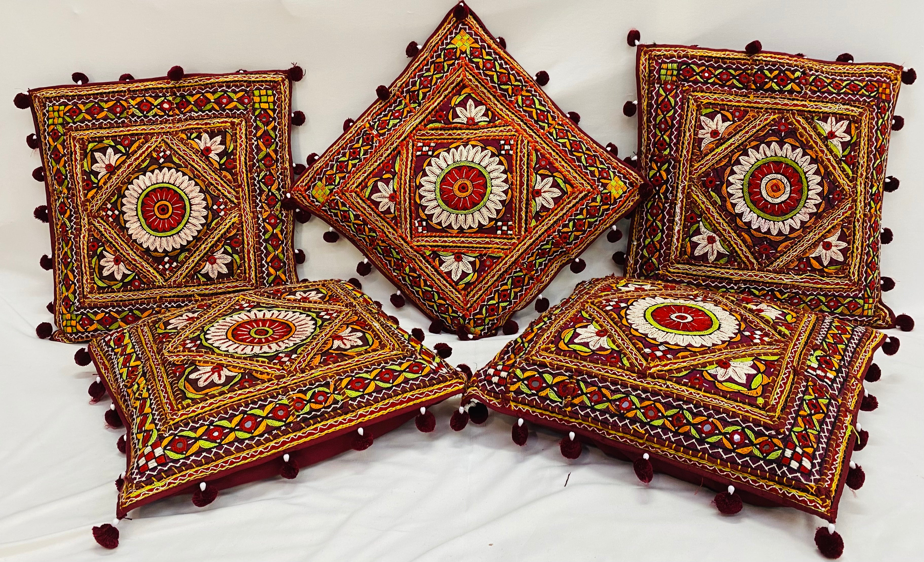 Kutchhi Pako Handwork Cushion Cover( Set of 5 pcs)