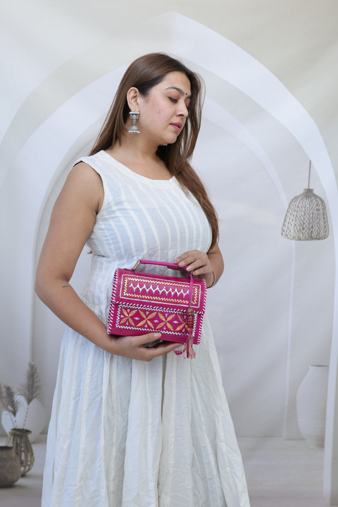 Kutchhi Pink Jari Hut - The Sling
