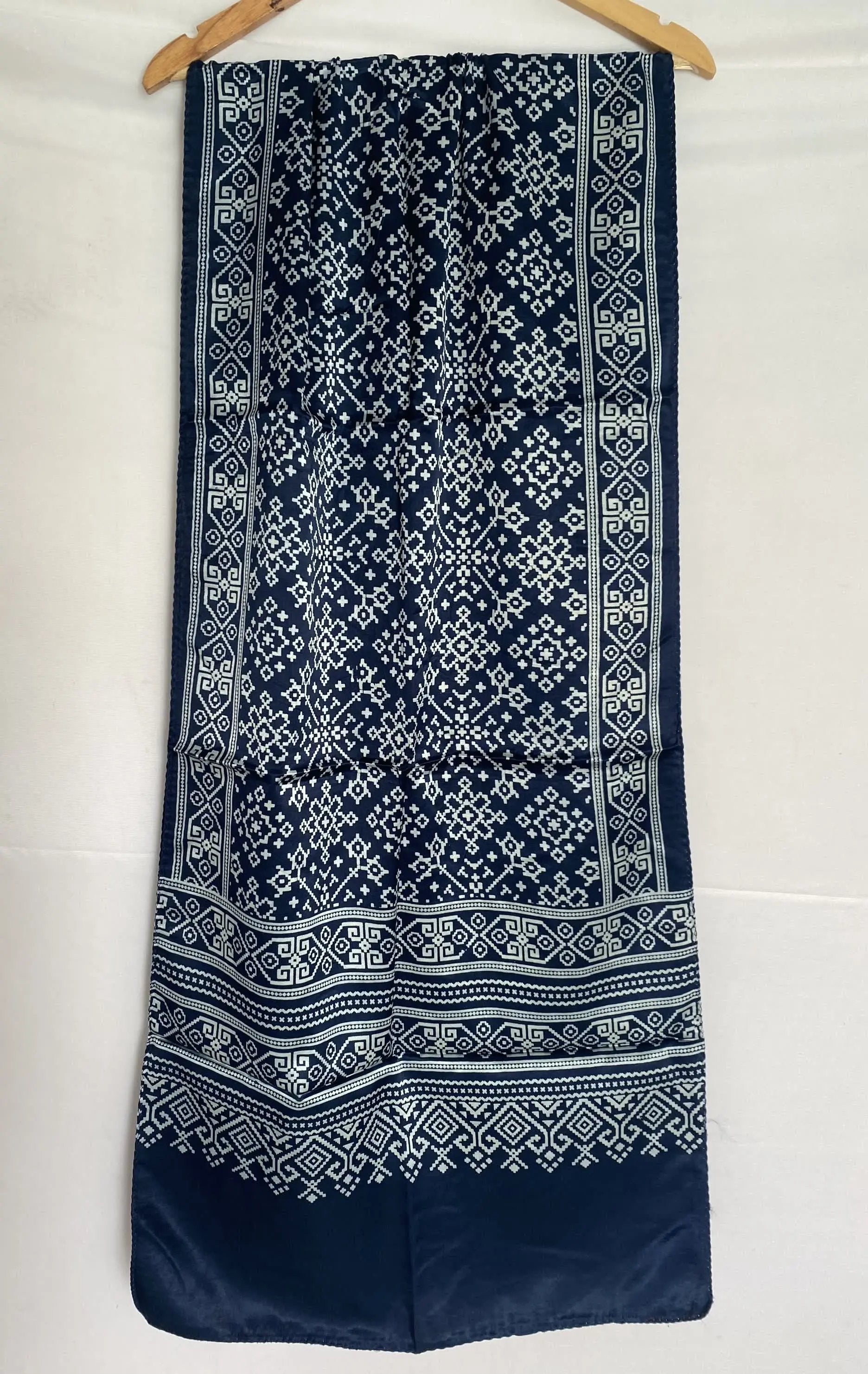 Patola Mashroo Stoles RAKHIYO