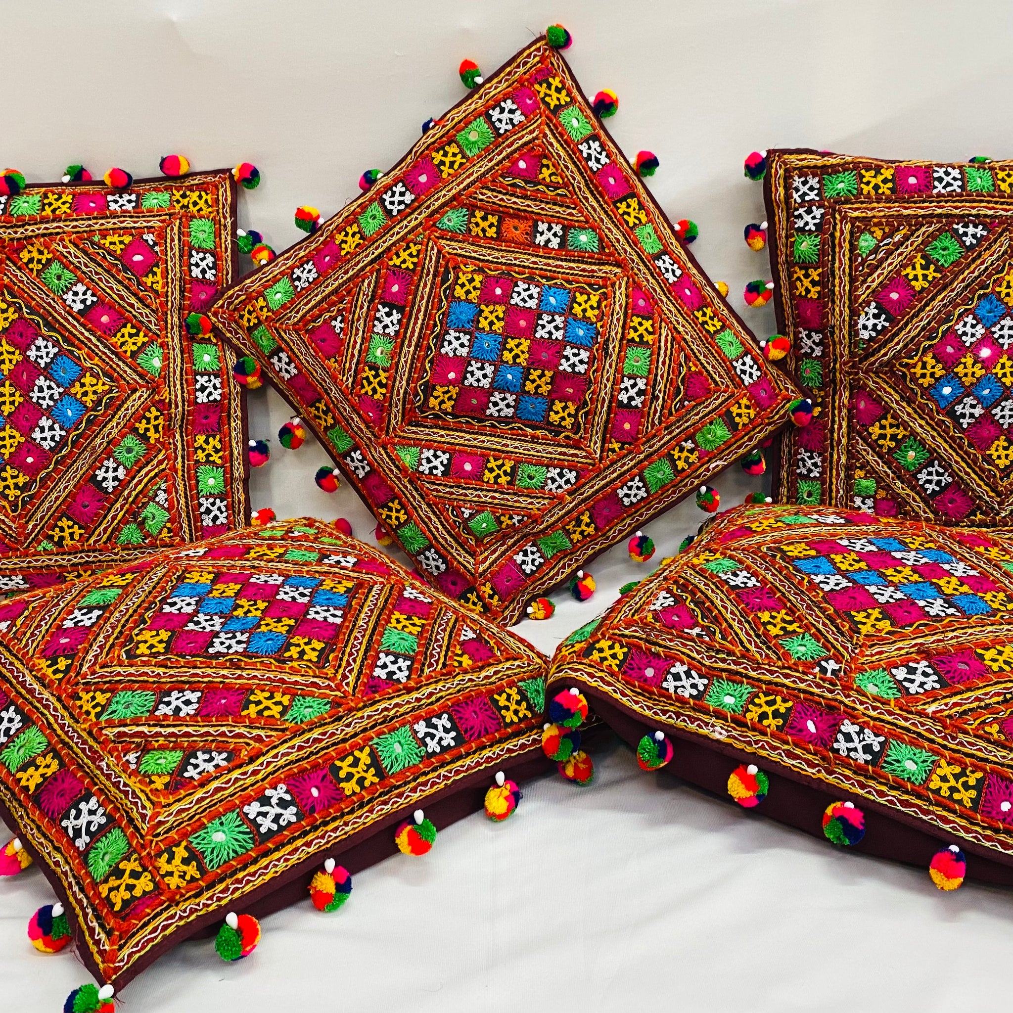 Kutchhi Bavaria Work Cushion Cover(Set of 5 pcs)