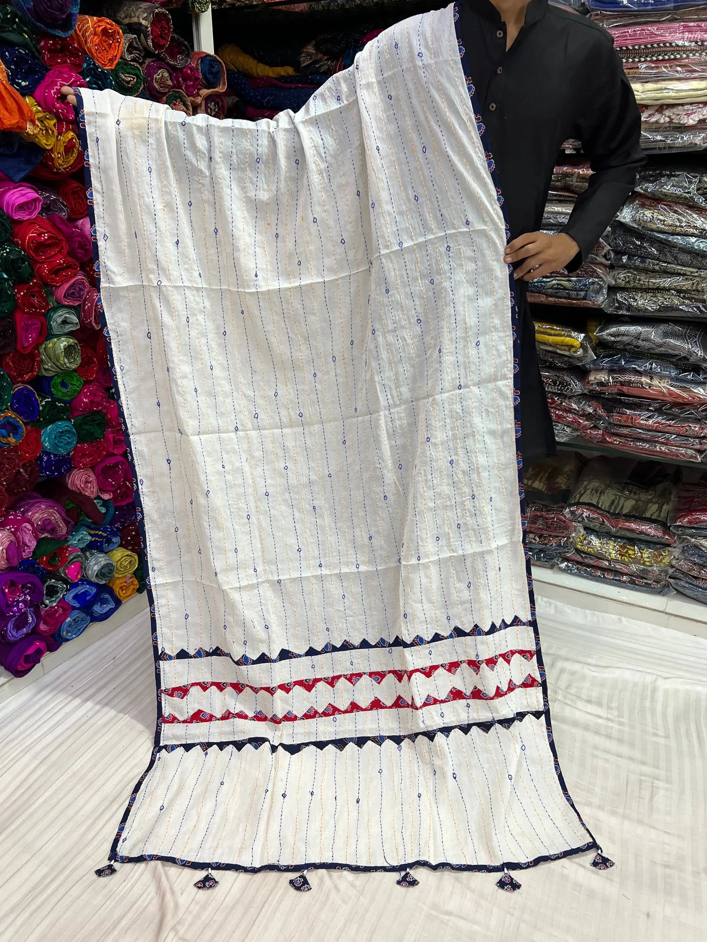 White Kantha Cotton Dupatta RAKHIYO