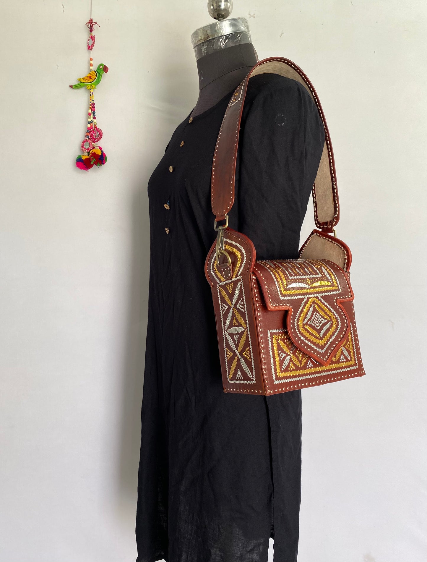 Zari - The Premium Bag