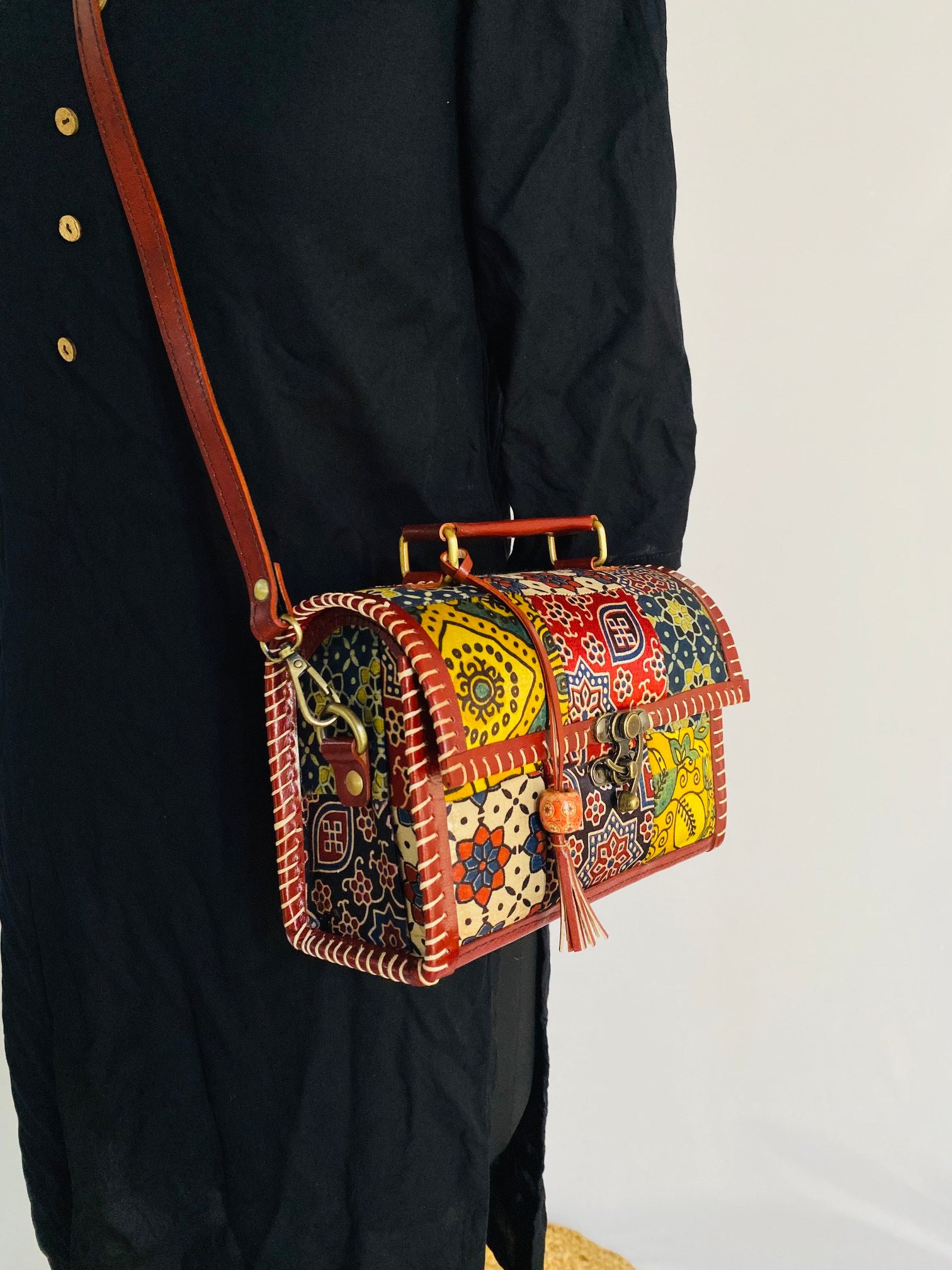 Ajarakh Patchwork- The Sling