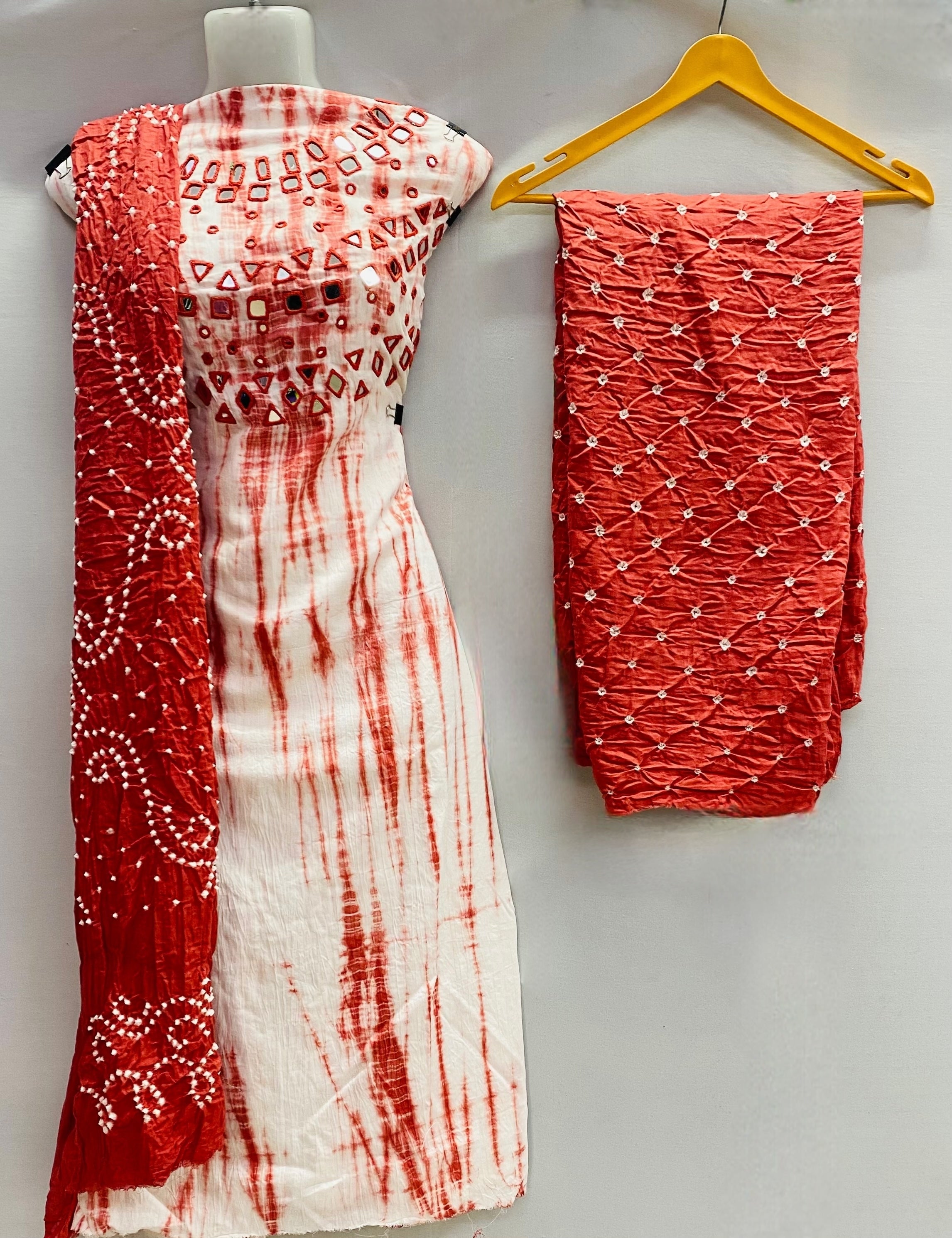 Bandhani Sibori Mirror Suit Material