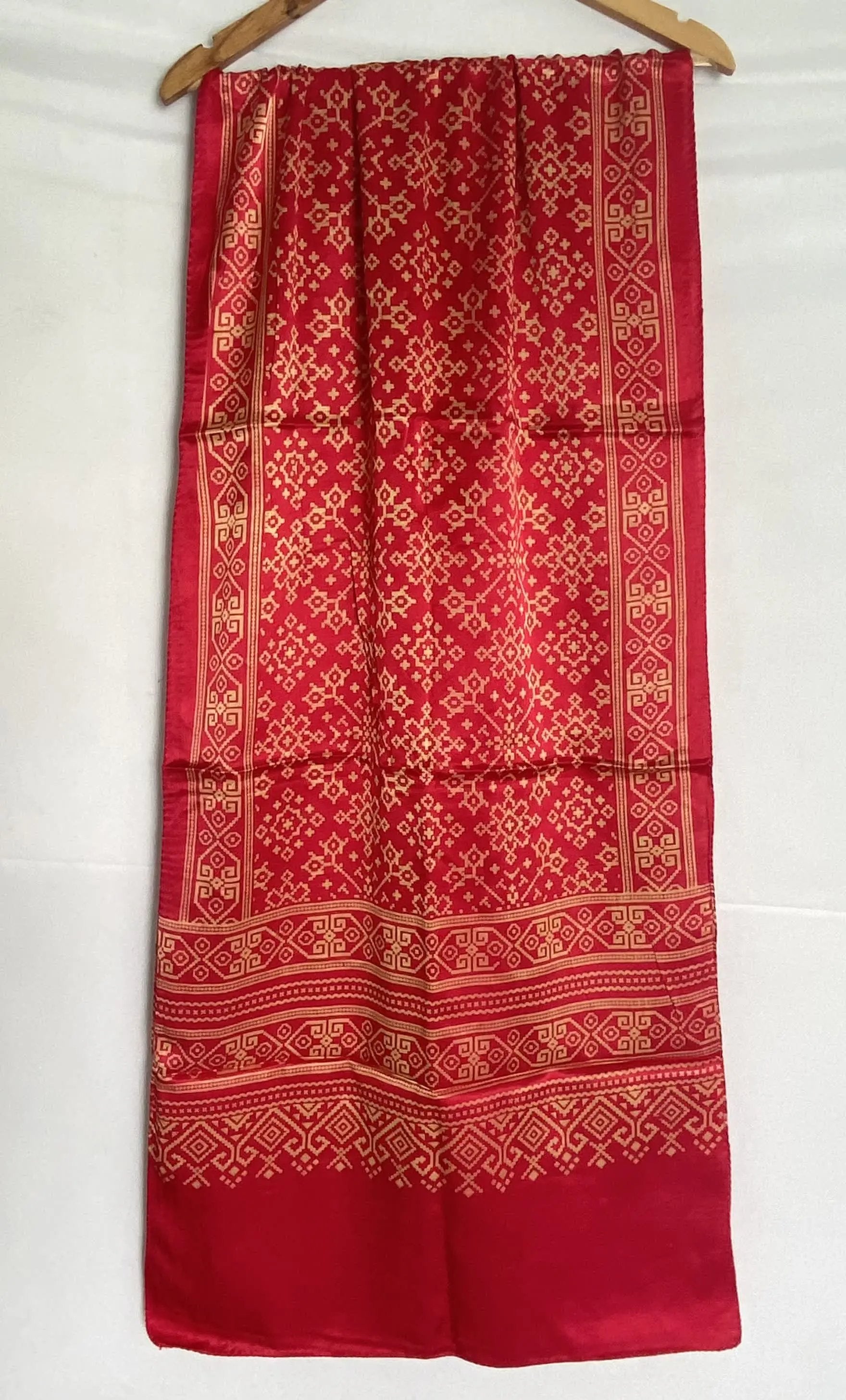 Patola Mashroo Stoles RAKHIYO